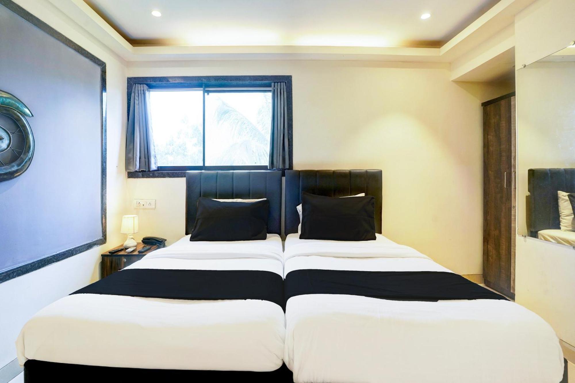 Super Hotel O Seawoods Near Palm Beach Road Formerly Sai Roop Navi Mumbai Exterior foto