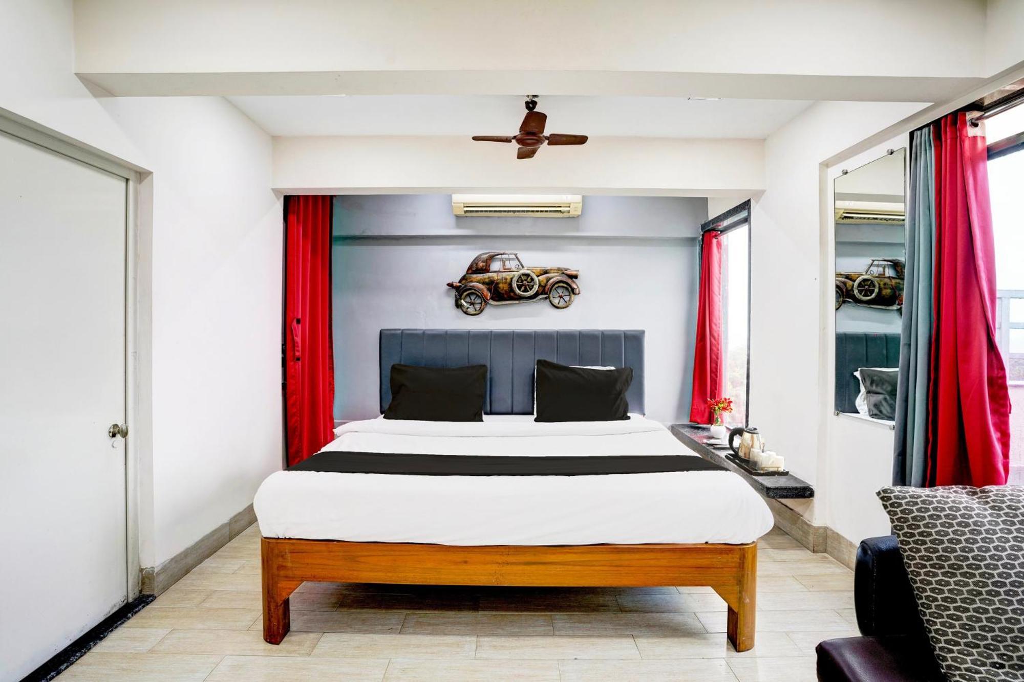 Super Hotel O Seawoods Near Palm Beach Road Formerly Sai Roop Navi Mumbai Exterior foto